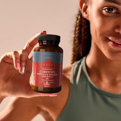 TERRANOVA Cordyceps, Rodiola e Ginseng super miscela